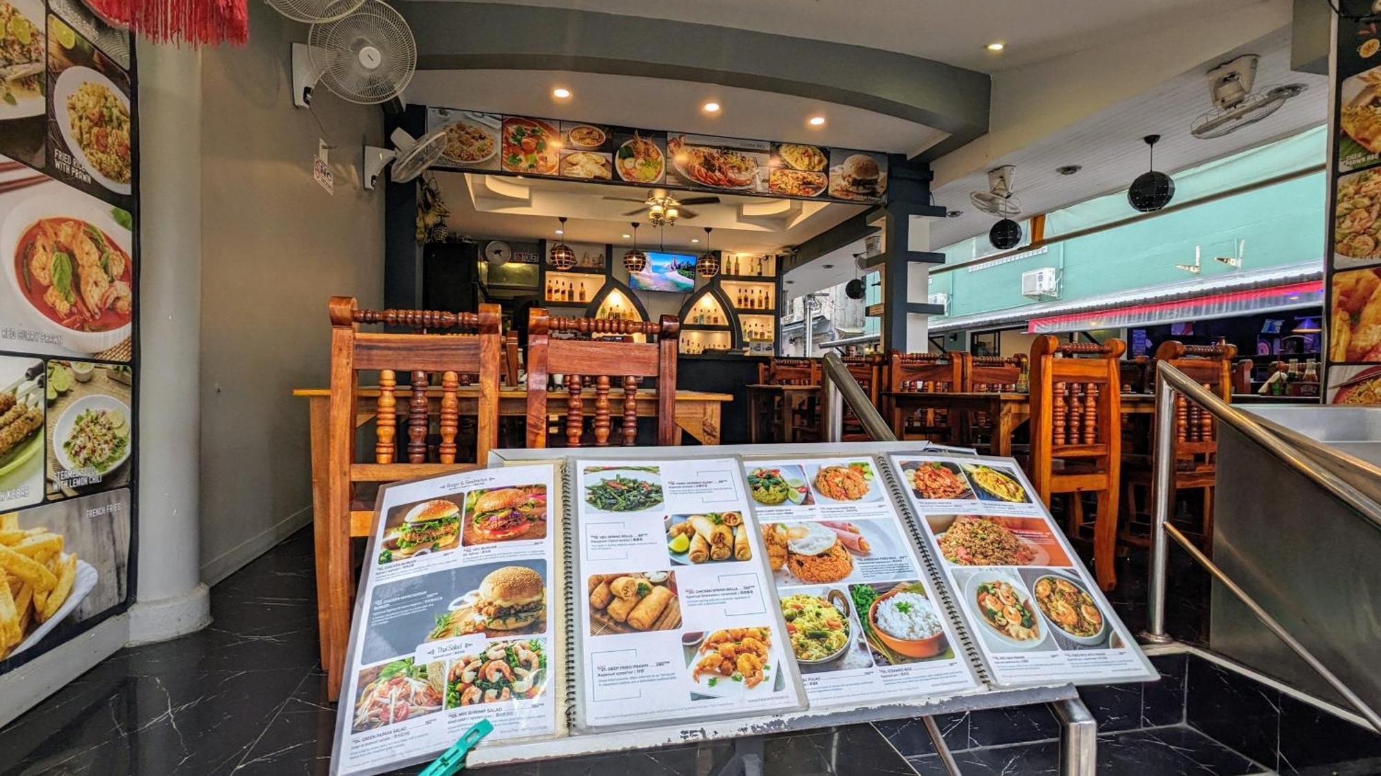 Heaven House Restro & Bar Hotel Patong Ngoại thất bức ảnh
