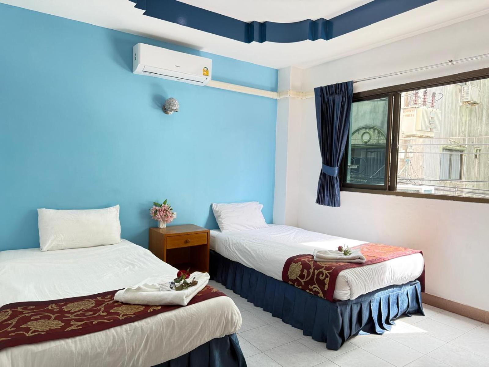 Heaven House Restro & Bar Hotel Patong Ngoại thất bức ảnh