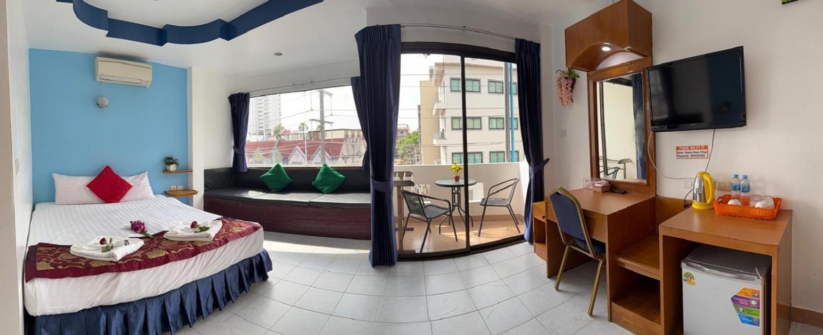 Heaven House Restro & Bar Hotel Patong Ngoại thất bức ảnh