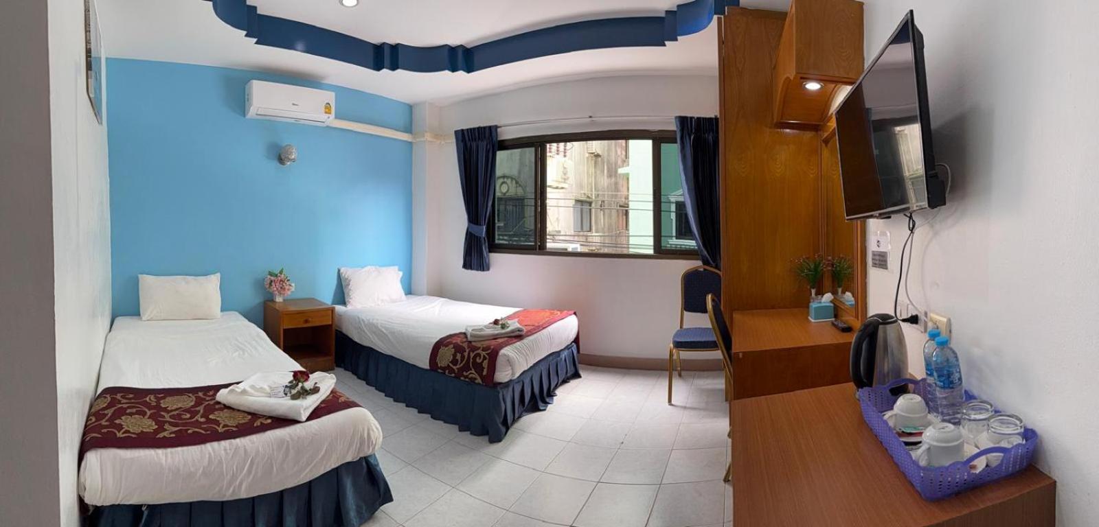 Heaven House Restro & Bar Hotel Patong Ngoại thất bức ảnh