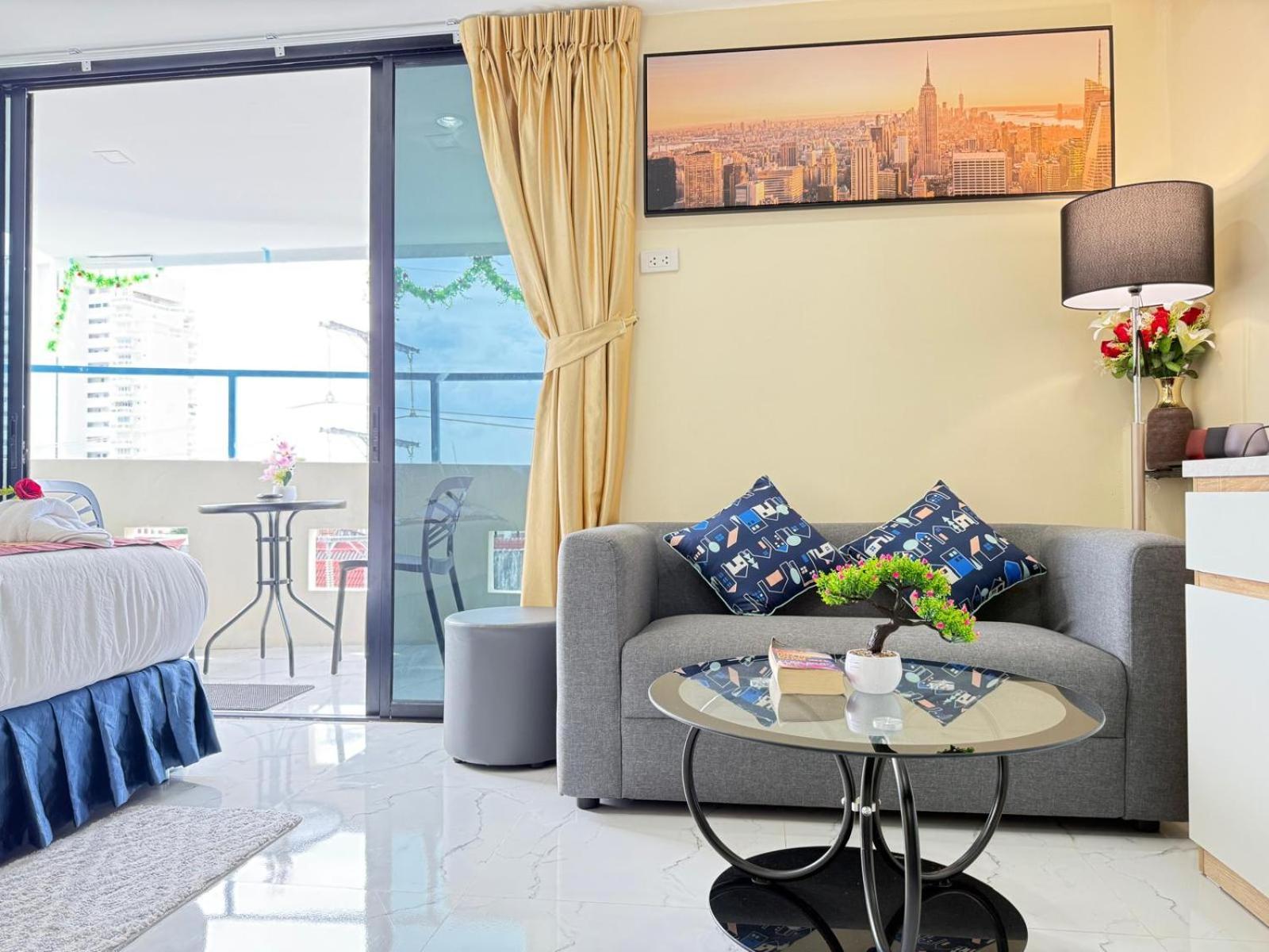 Heaven House Restro & Bar Hotel Patong Ngoại thất bức ảnh
